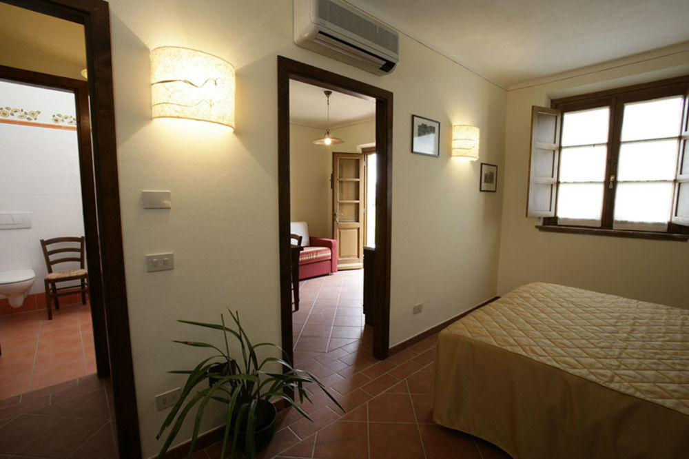 Antico Casale Guest House Sarzana Exterior photo